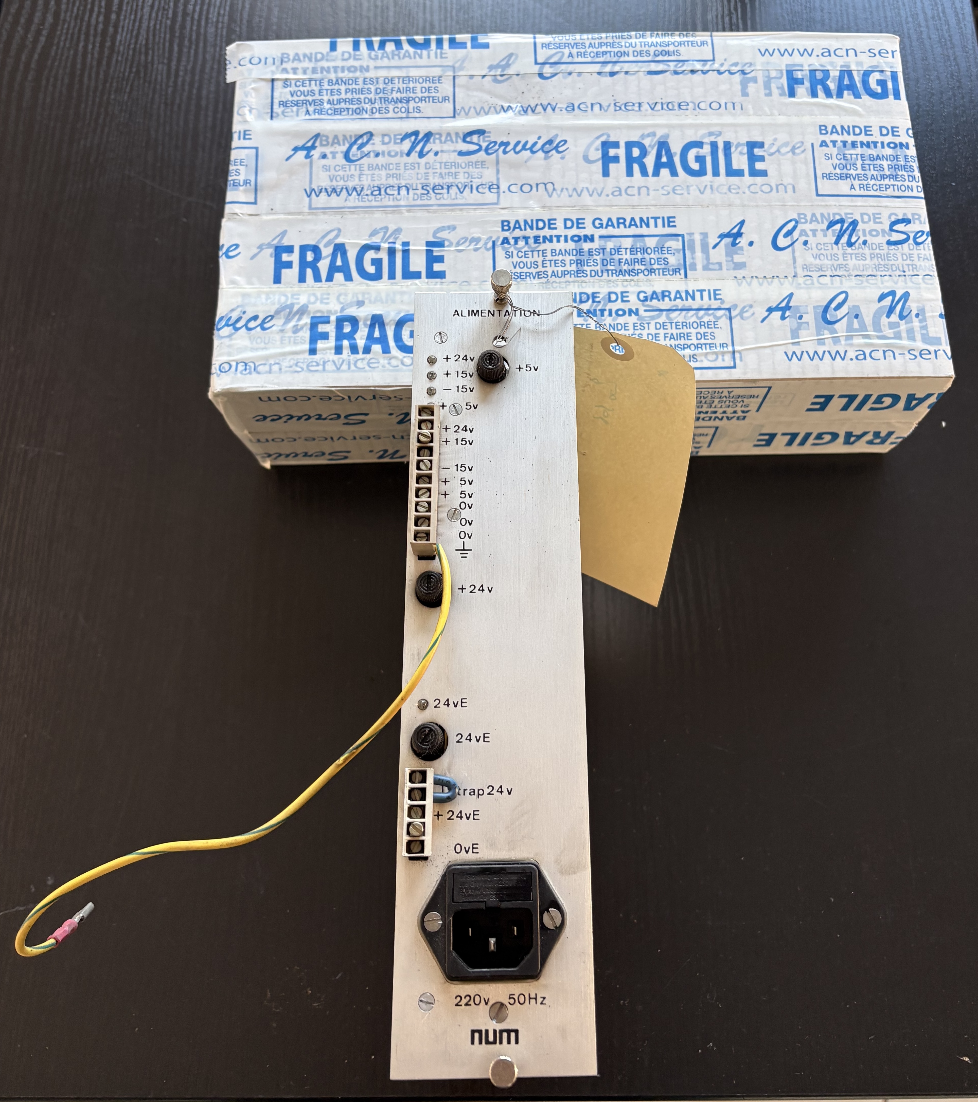 Num Carte d'alimentation 200505